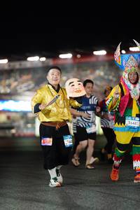 BIB: 
                            <button type="button" onclick="openModal(23720972)" class="btn btn-primary btn-sm float-right btn-popup" data-toggle="modal" data-target=".modal-high-quality">
                        <i class="fas fa-shopping-cart"></i> Add to Cart
                    </button>
                                            <button type="button" onclick="isThisMe(23720972, true)" class="btn btn-success btn-sm float-right btn-popup btn-isme hidden" data-toggle="tooltip" data-placement="bottom" title="นี่คือรูปของคุณใช่ไหม คลิกที่นี่เพื่อเอาเข้าอัลบั้ม">
                        <i class="fas fa-plus"></i> Add to album
                    </button>
                    <button type="button" onclick="isThisMe(23720972, false)" class="btn btn-warning btn-sm float-right btn-popup btn-isnotme hidden">
                        <i class="fas fa-ban"></i> Remove from album
                    </button>